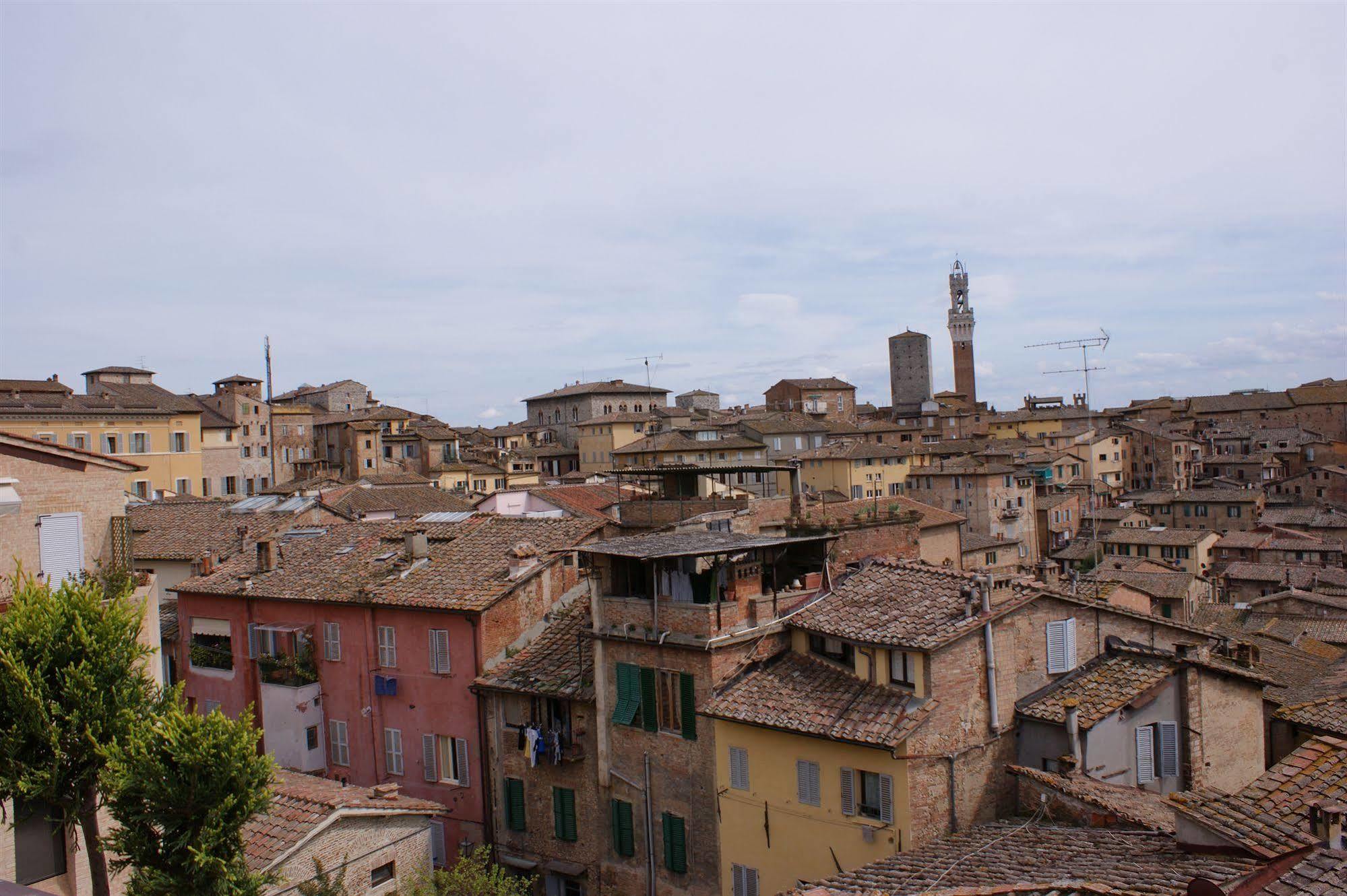 I Tetti Di Alojamento de Acomodação e Pequeno-almoço Siena